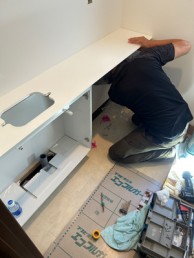 優雅なウェーブライン、高級感漂う金属調アクセントのネオレストLS2 大田区T様邸 優雅なウェーブライン、高級感漂う金属調アクセントのネオレストLS2 大田区T様邸